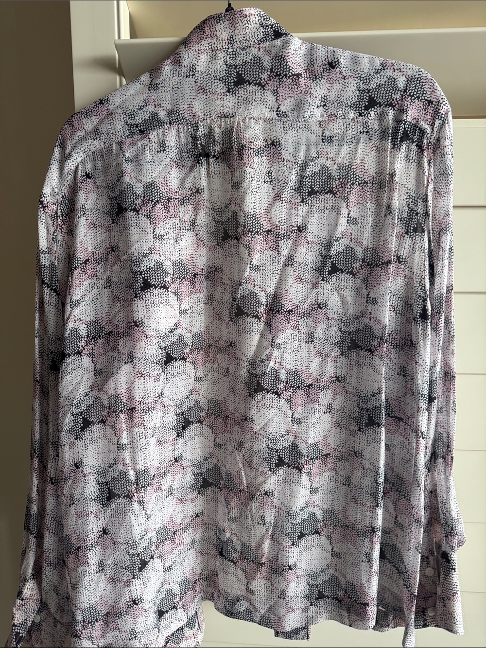Reiss Pink Black White Printed Button-Front Blouse! 🖤💞🖤💞 - Picture 5 of 8